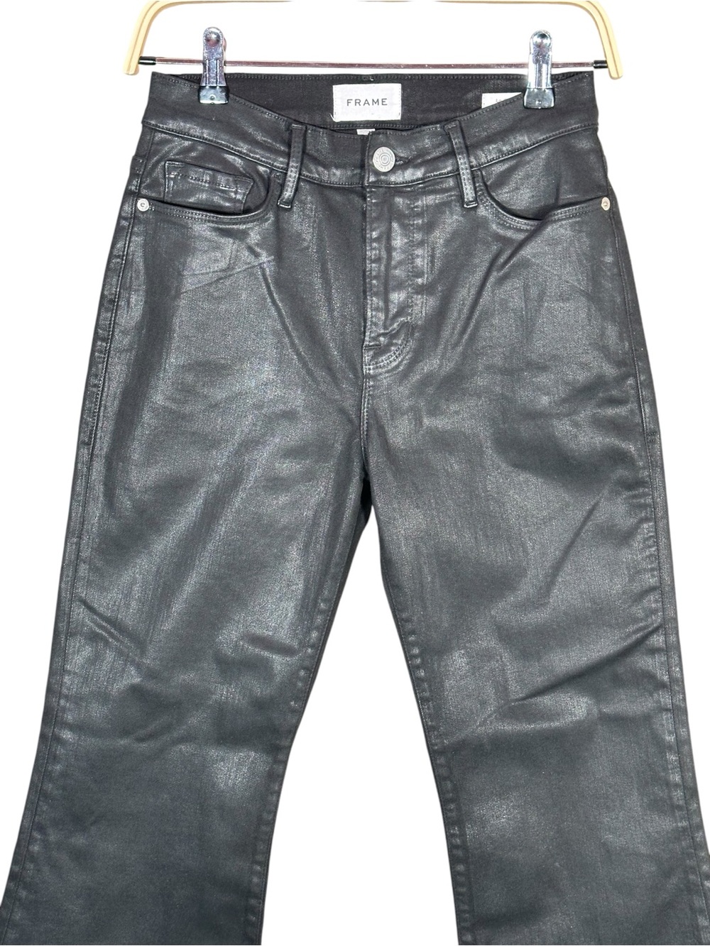 FRAME Coated Denim Le Crop Flare in coated noir - Picture 4 of 11